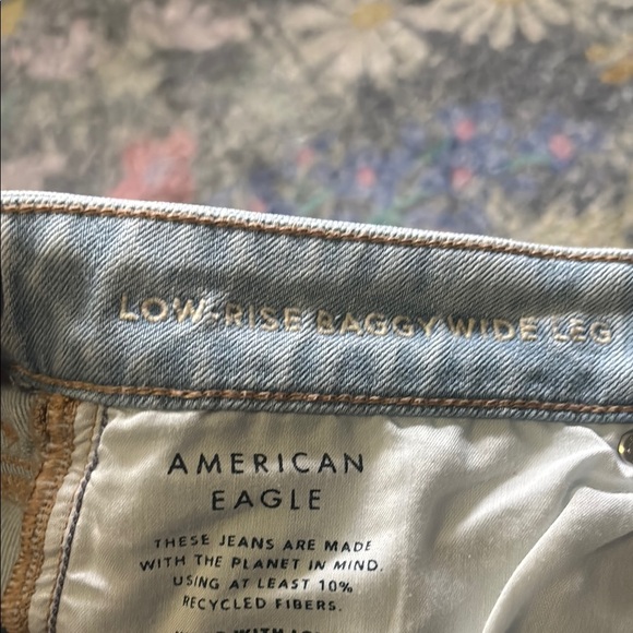 American Eagle Dreamy Drape Low Rise Wide Leg - Picture 3 of 6